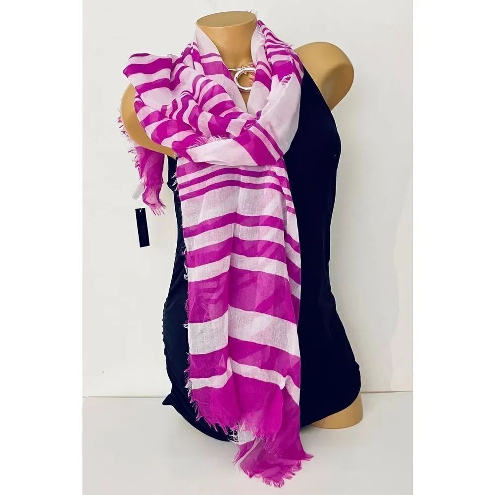 NWT Gorgeous Apt. 9 Purple & White Print Large 74”x20” Sheer Scarf Wrap Pashmina